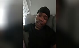 I seen him see me. 