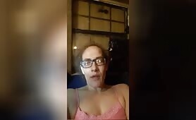 Her man got lucky and beat up! 